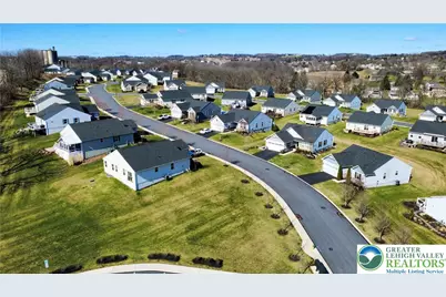 4220 Cypress Lane, Whitehall Township, PA 18052 - Photo 25
