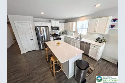 4220 Cypress Lane, Whitehall Township, PA 18052 - Photo 11