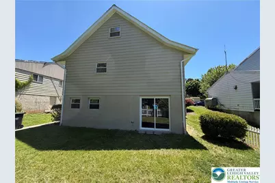 1423 Garden Avenue, Salisbury Township, PA 18103 - Photo 5