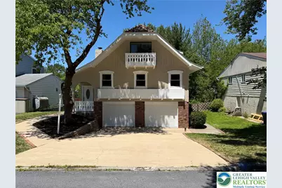 1423 Garden Avenue, Salisbury Township, PA 18103 - Photo 1