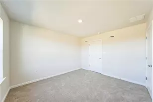 8301 Brodie Ct, Upper Macungie Township, PA 18031 - Photo 29