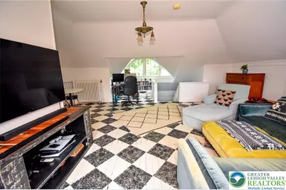 124 E Wayne Avenue, Easton, PA 18042 - Photo 53