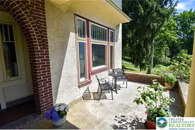 124 E Wayne Avenue, Easton, PA 18042 - Photo 9