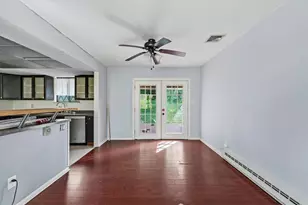 2230 N Lehigh Ave, Whitehall Township, PA 18052 - Photo 33
