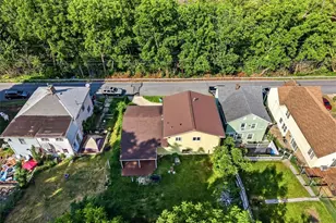2230 N Lehigh Ave, Whitehall Township, PA 18052 - Photo 25