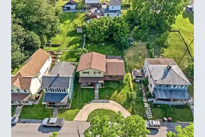 2230 N Lehigh Avenue, Whitehall Township, PA 18052 - Photo 5