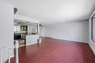 2230 N Lehigh Ave, Whitehall Township, PA 18052 - Photo 23