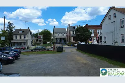 502 Ontario Street, Bethlehem City, PA 18015 - Photo 9