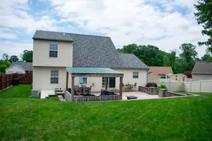 141 Pond View Dr, Windsor Twp, PA 19526 - Photo 23