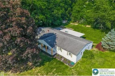 6657 Blue Church Road S, Upper Saucon Township, PA 18036 - Photo 3