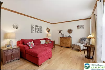 5233 Timber Lane, North Whitehall Township, PA 18078 - Photo 11