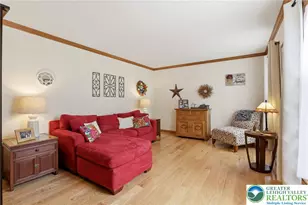 5233 Timber Ln, North Whitehall Township, PA 18078 - Photo 11