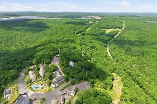 90 Oak Ln, Pocono Twp, PA 18370 - Photo 79