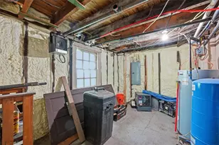 90 Oak Ln, Pocono Twp, PA 18370 - Photo 45