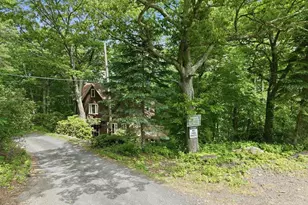 90 Oak Ln, Pocono Twp, PA 18370 - Photo 85