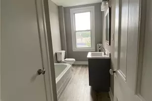 706 Northampton St, Easton, PA 18042 - Photo 9