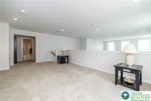 1815 Valley View Dr, South Whitehall Township, PA 18104 - Photo 27