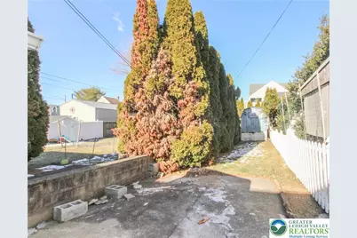 330 Walnut Street, Catasauqua Boro, PA 18032 - Photo 15