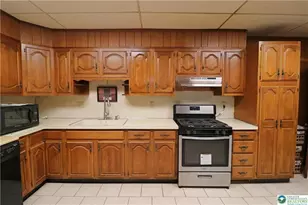 205 Madison, Nazareth Boro, PA 18064 - Photo 11