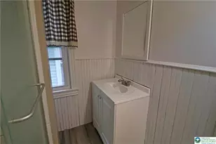 205 Madison, Nazareth Boro, PA 18064 - Photo 21