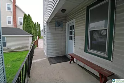 205 Madison, Nazareth Boro, PA 18064 - Photo 3