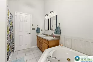 4095 Ross Rd, Bethlehem Township, PA 18020 - Photo 21