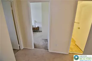 41 Eisenhower Cir, Whitehall Township, PA 18052 - Photo 11