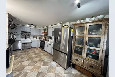 3412 Colonial Court, South Whitehall Township, PA 18104 - Photo 9