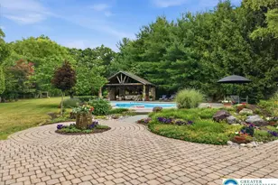 831 Colonna Ln, Bushkill Twp, PA 18064 - Photo 47