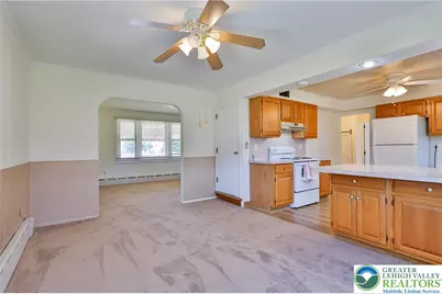 614 Grape Street, Whitehall Township, PA 18052 - Photo 9