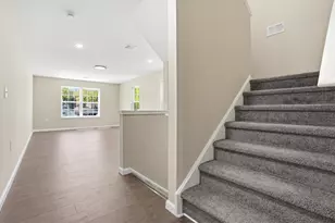 453 S Walnut St, Slatington Boro, PA 18080 - Photo 35