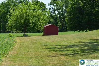 1819 Blue Barn Road, South Whitehall Township, PA 18069 - Photo 3