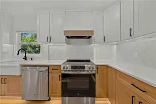 418 Elm Dr, Lower Nazareth Twp, PA 18064 - Photo 19