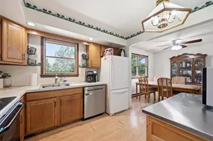 2279 Taylor Dr, Upper Saucon Township, PA 18034 - Photo 19
