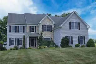 115 Fox Run, Williams Township, PA 18042 - Photo 1