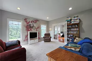 115 Fox Run, Williams Township, PA 18042 - Photo 9