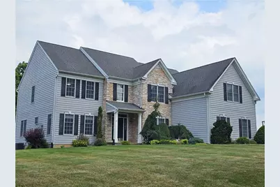115 Fox Run, Williams Township, PA 18042 - Photo 1
