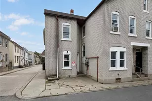 218 Fountain St, Allentown City, PA 18102 - Photo 3