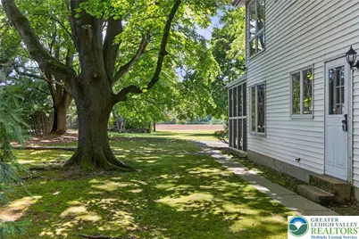 1226 Trexlertown Rd, Upper Macungie Township, PA 18087 - Photo 5
