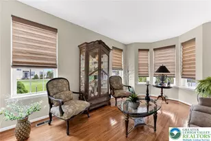5440 Spring Ridge Dr W, Macungie Boro, PA 18062 - Photo 5