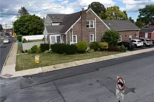 424 Grape St, Whitehall Township, PA 18052 - Photo 3
