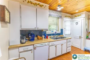 1207 Maple St, Bethlehem City, PA 18018 - Photo 11