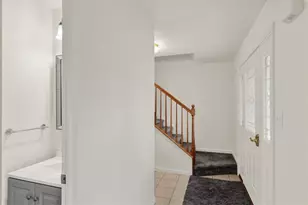 347 Rosecliff Dr, Amity Twp, PA 19518 - Photo 7