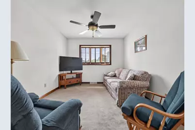 1559 N 25th Street, South Whitehall Township, PA 18104 - Photo 11