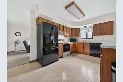 1559 N 25th Street, South Whitehall Township, PA 18104 - Photo 9