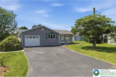 945 Williams Avenue, Walnutport Boro, PA 18088 - Photo 5