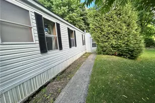 38 Ahearn, Upper Mt Bethel Twp, PA 18343 - Photo 3