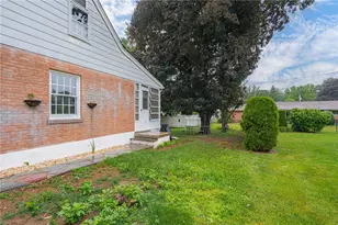285 Bridle Path Rd, Bethlehem City, PA 18017 - Photo 47