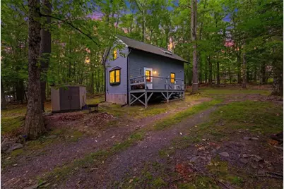 180 E Shore Drive, Dingmans Ferry, PA 18328 - Photo 1