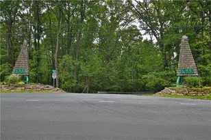 11 Blue Berry Ln, Rush Twp, PA 18240 - Photo 3